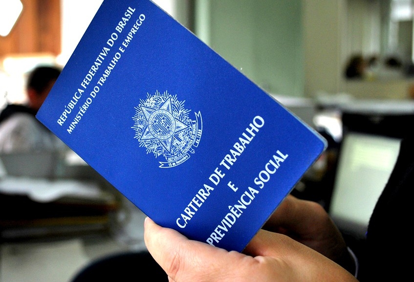 Aumento das contratações mostra recuperação da economia